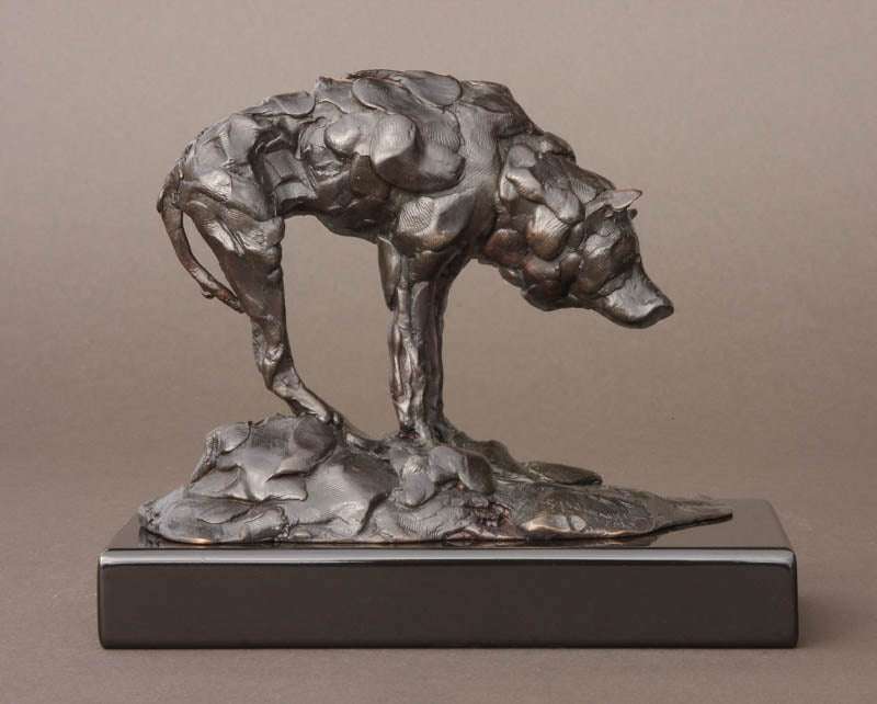 “Endurance” – Yellowstone Wolf Sculpture